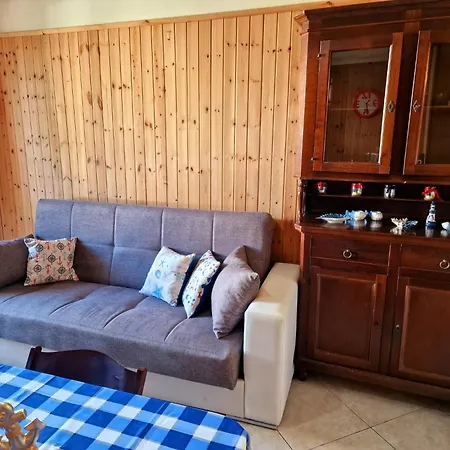 Acquamarina House Baia Holiday home *